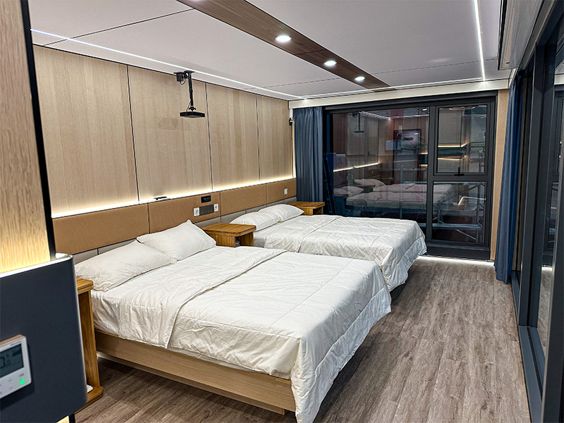 アップル・キャビンC5カプセル・ホーム2 アップル・キャビン C5 カプセル・ホーム 小さなスペースのためのリビングルーム・デザイン