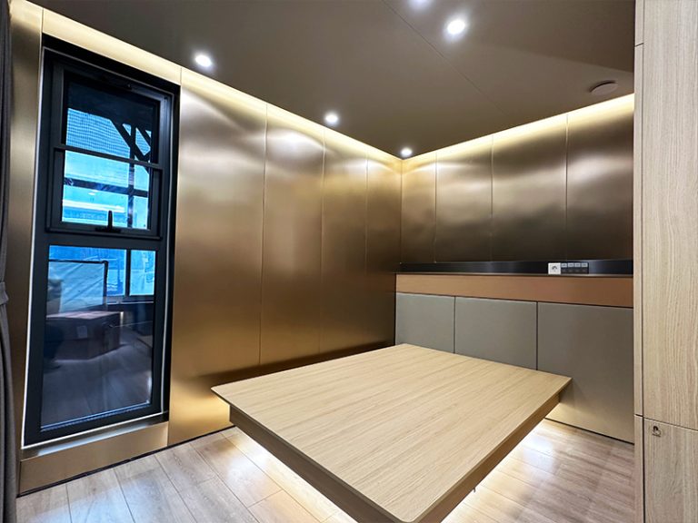Apple Cabin PRO C7 - Space Capsule House