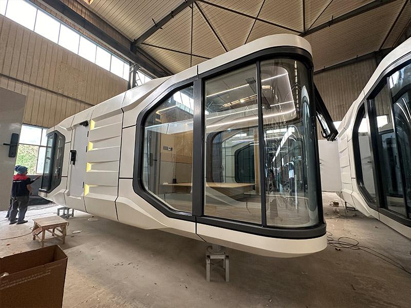 カプセルハウス・プラス A6 プレハブ分譲住宅 A6 カプセルハウス・プラス A6 プレハブ分譲住宅 A6