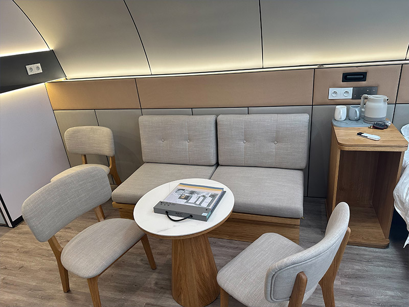Capsule Tiny House Mini Q5 backyard office