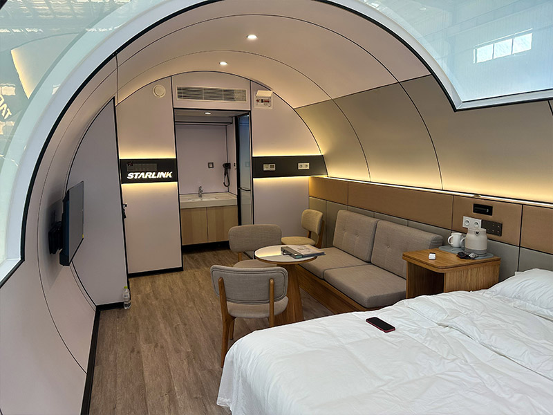 Casas minúsculas em cápsulas: Grande impacto em pequenas embalagens para a vida moderna 3 Capsule Tiny House Mini Q5 interior luxuoso no Q5