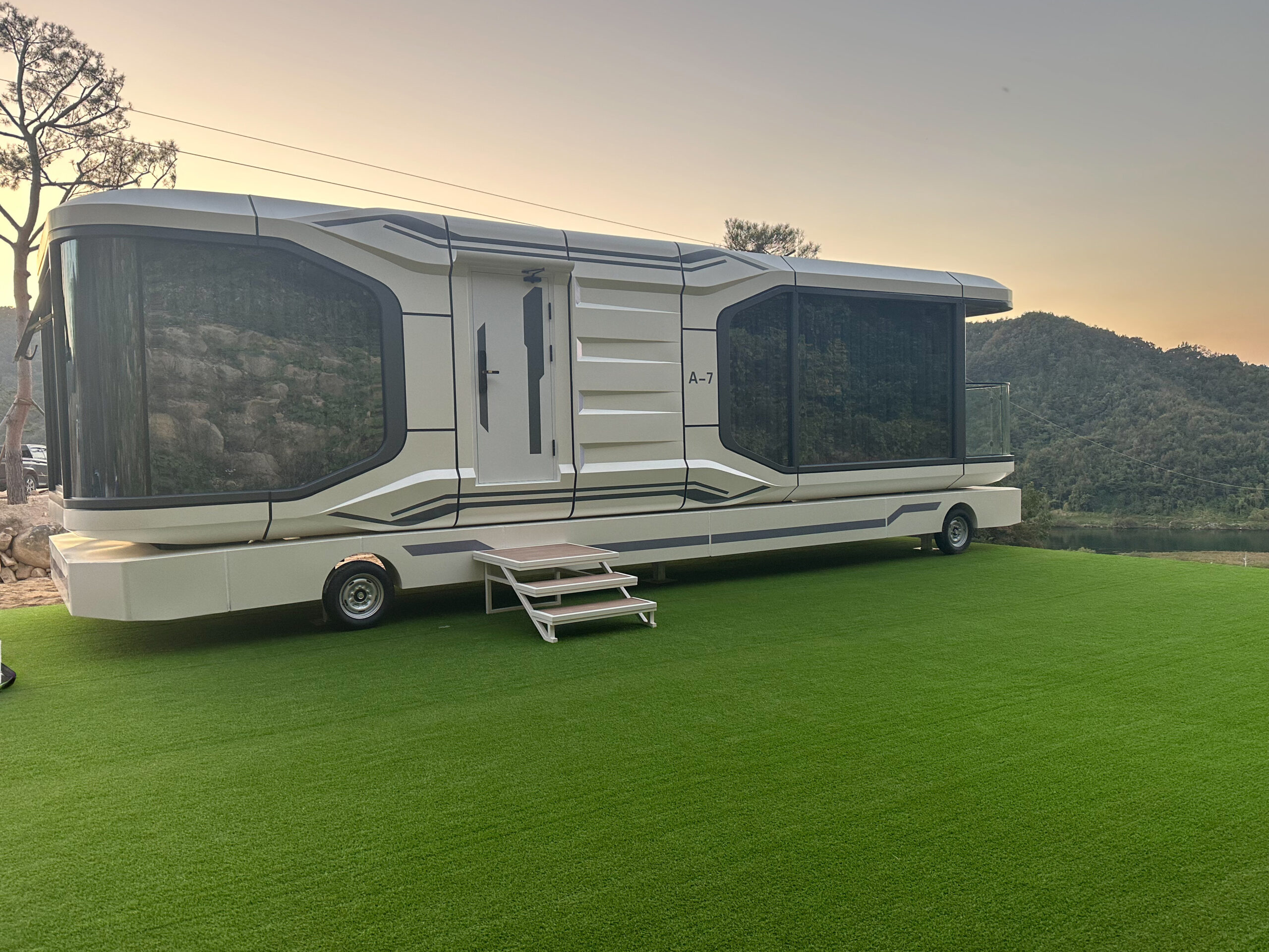 Trailer House