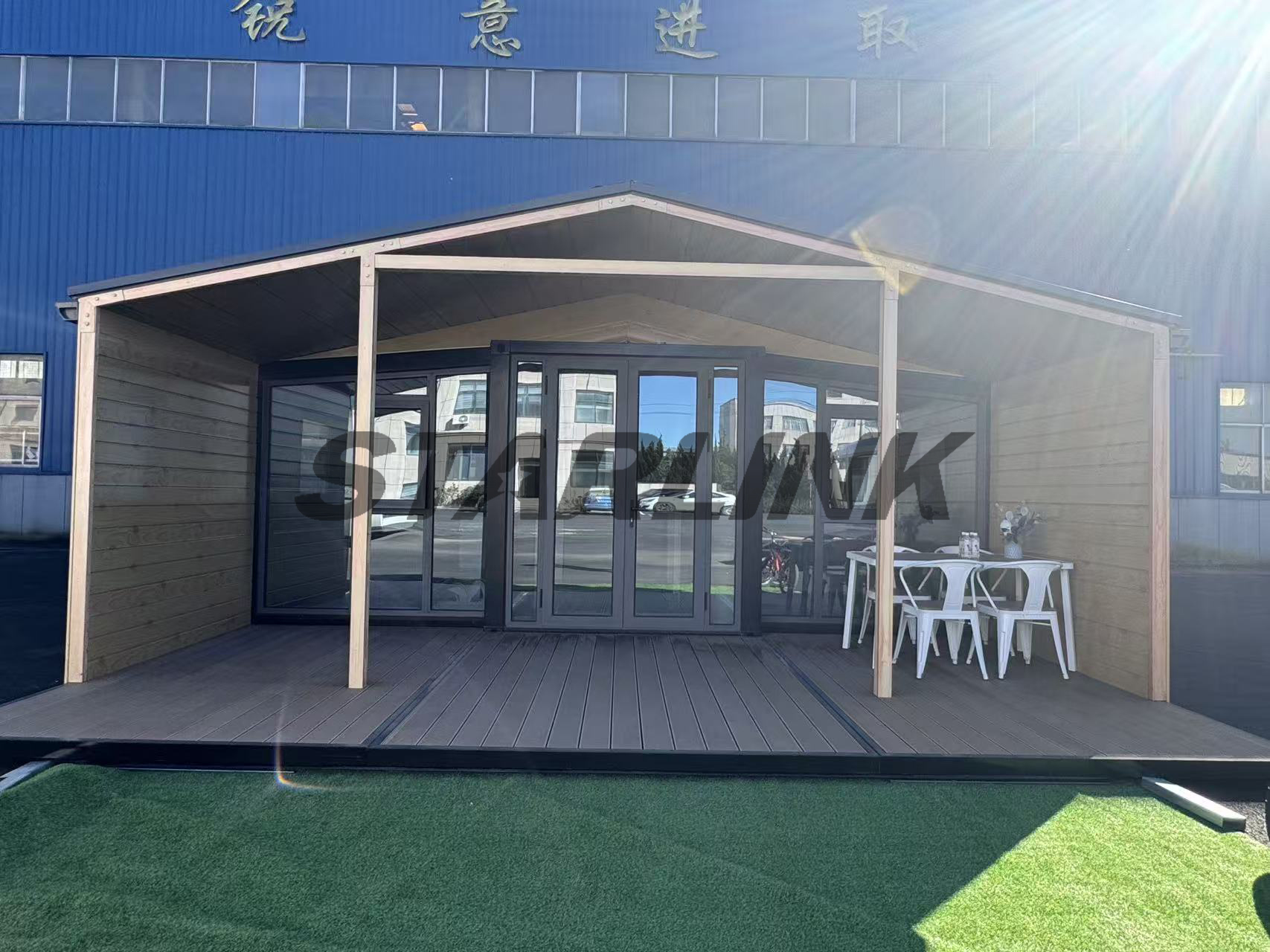 20尺双翼折叠房 02 外观2带屋脊 Starlink Modular Space Capsules