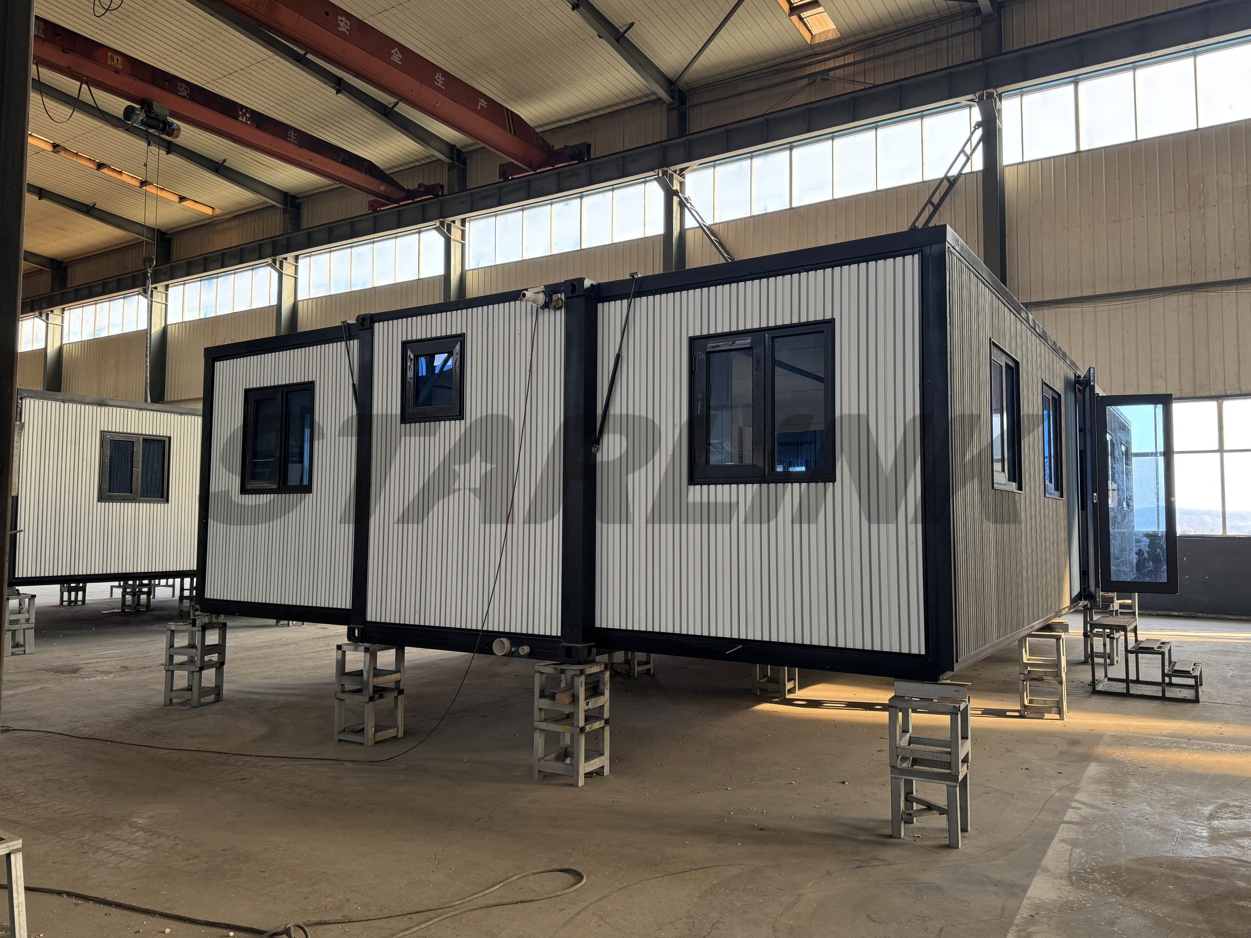 40尺双翼折叠房 02 外观5 scaled Starlink Modular Space Capsules