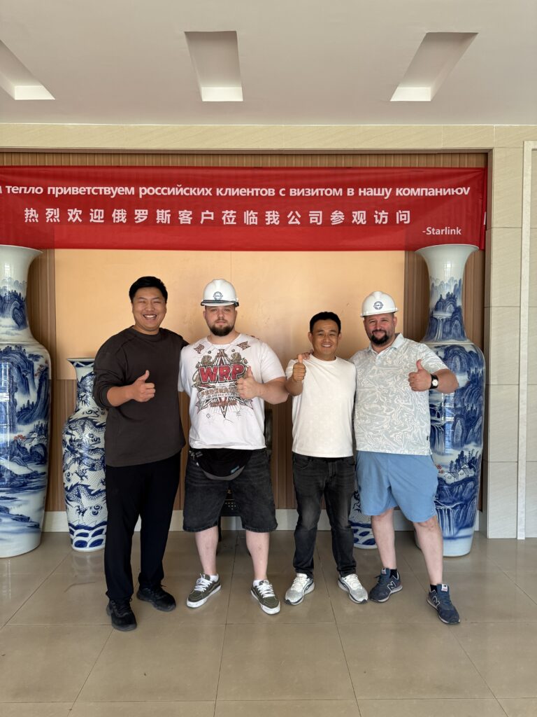 Russian Clients Factory Visit | Professional Modular Prefab House Solutions for Russia1 1 Starlink Modular Space Capsules 俄罗斯 1 Starlink Modular Space Capsules